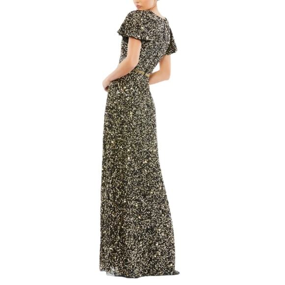 Mac Duggal Black and Gold Sequined Wrap Over Butterfly Sleeve Draped Gown Sz 6 - Picture 6 of 11